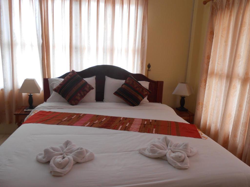Khampaseuth Hotel Vang Vieng Extérieur photo
