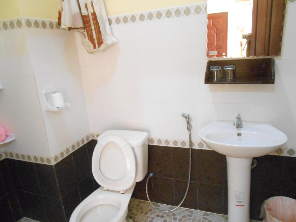 Khampaseuth Hotel Vang Vieng Extérieur photo